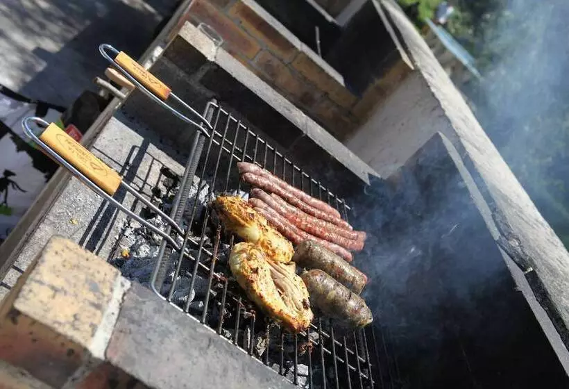 ホテル Camping Domaine Du Petit Lac