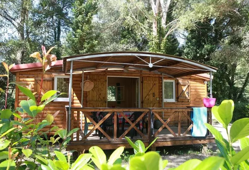 ホテル Camping Domaine Du Petit Lac