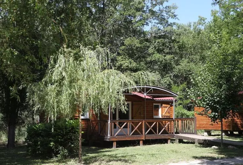 ホテル Camping Domaine Du Petit Lac