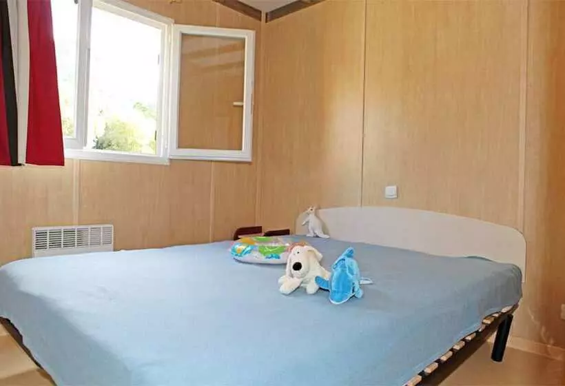ホテル Camping Domaine Du Petit Lac