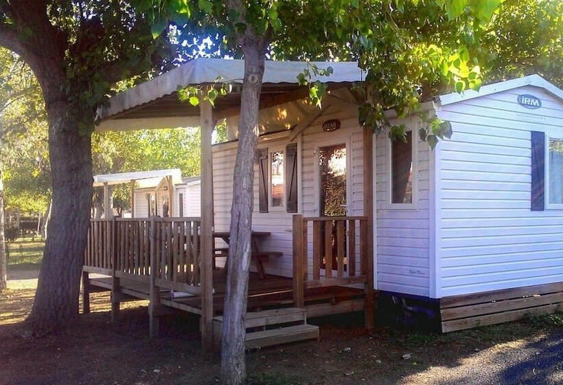 Hotel Camping Lou Comtadou