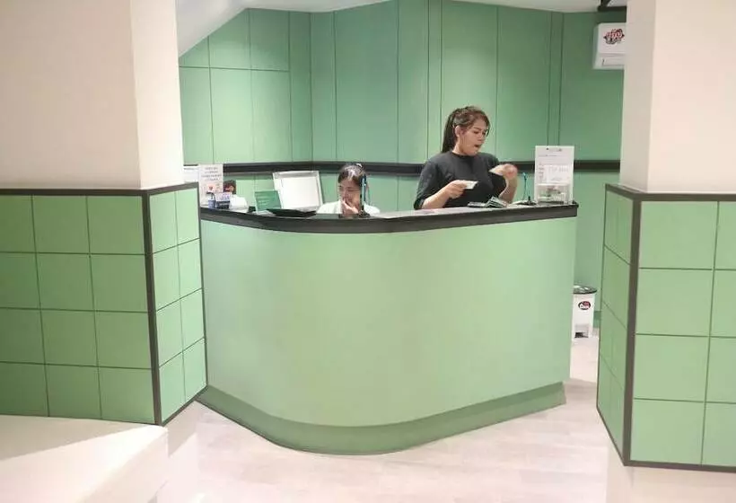 هتل L42 Hostel Suvarnabhumi Airport