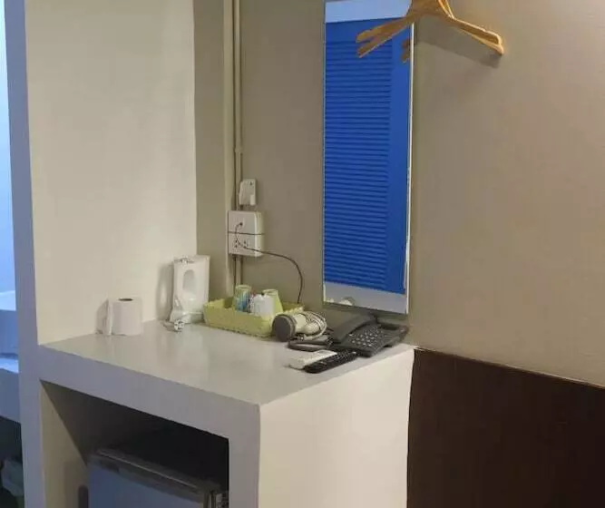 هتل L42 Hostel Suvarnabhumi Airport