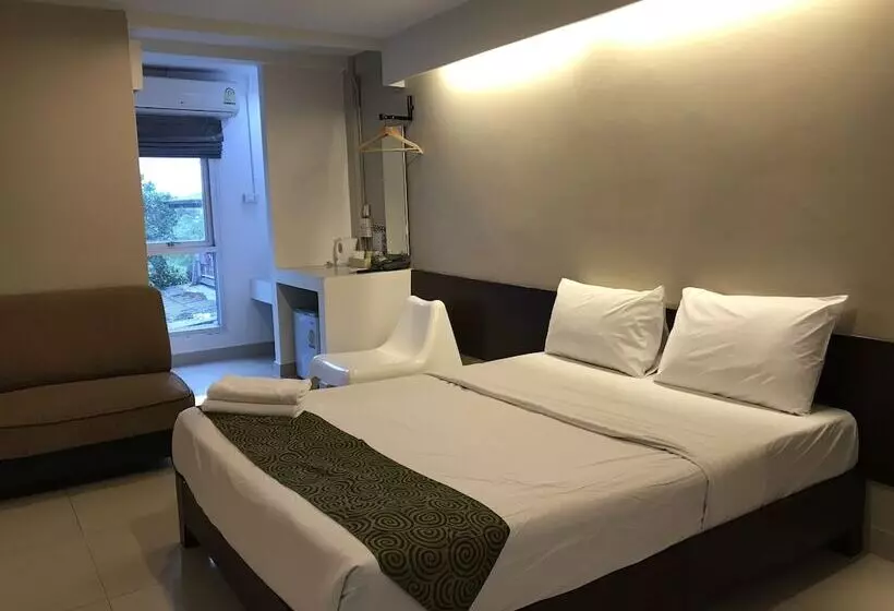 هتل L42 Hostel Suvarnabhumi Airport