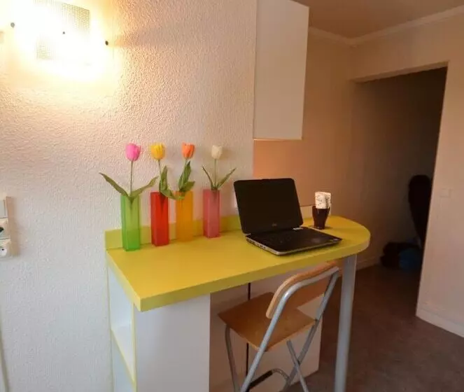 Hotelli Montempô Apparthôtel Cdg Goussainville