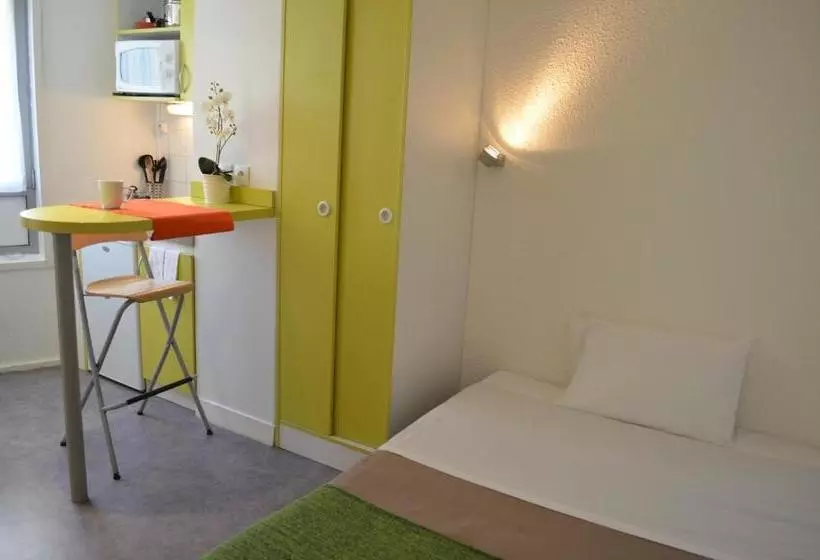 Hotelli Montempô Apparthôtel Cdg Goussainville