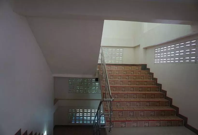 هتل Orchid Apartment