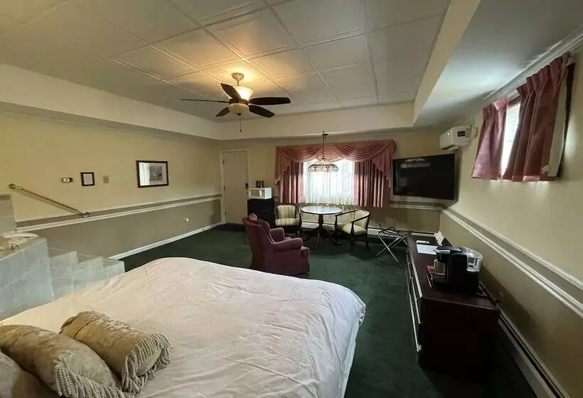 Motelli Sara Placid Inn & Suites