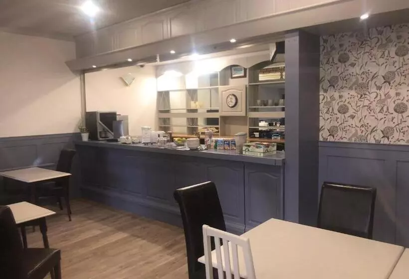 Majatalo Aberdour Guest House