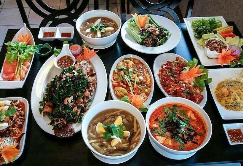 پانسیون Baan Peacock