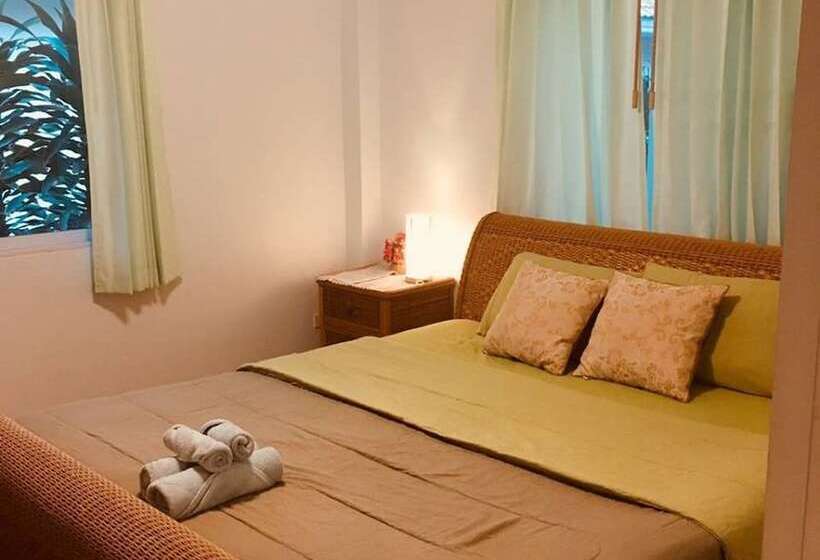 پانسیون Baan Peacock