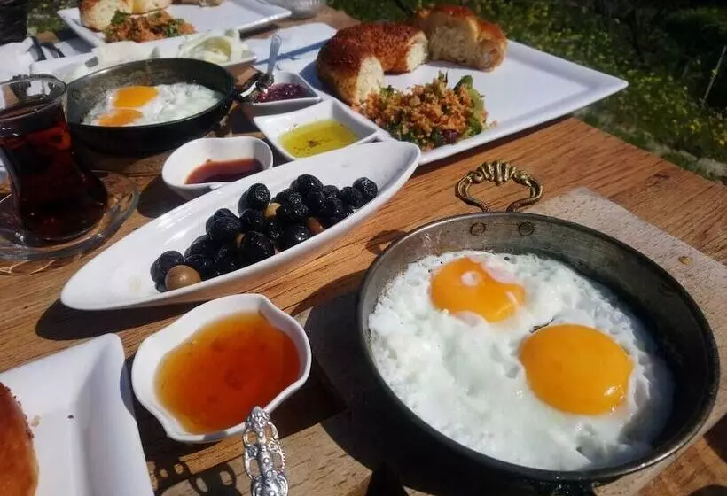 ペンション Bahceli Konak