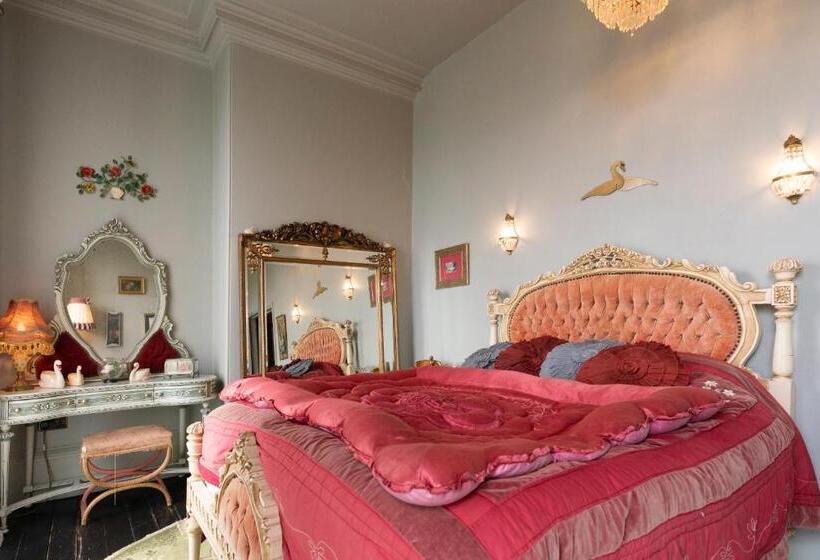 פנסיון La Rosa