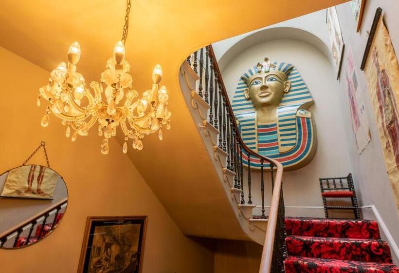 פנסיון La Rosa