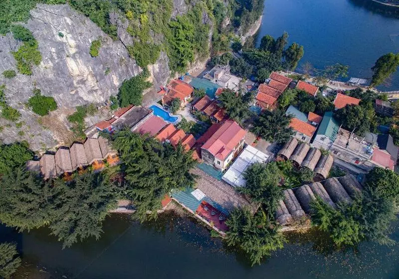 پانسیون Tam Coc Serene Bungalow