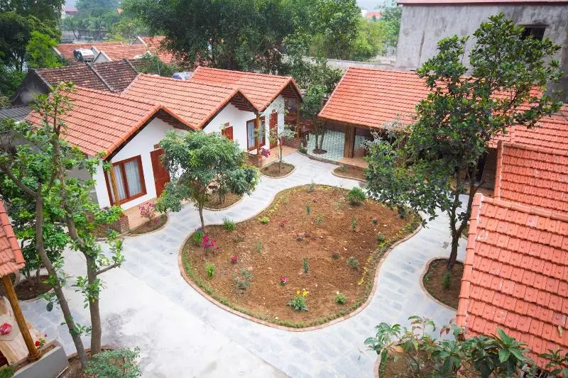 پانسیون Tam Coc Serene Bungalow
