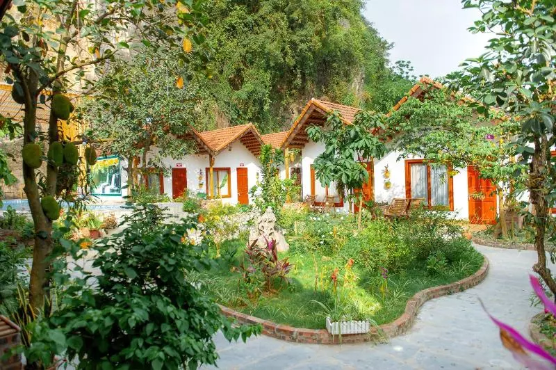پانسیون Tam Coc Serene Bungalow