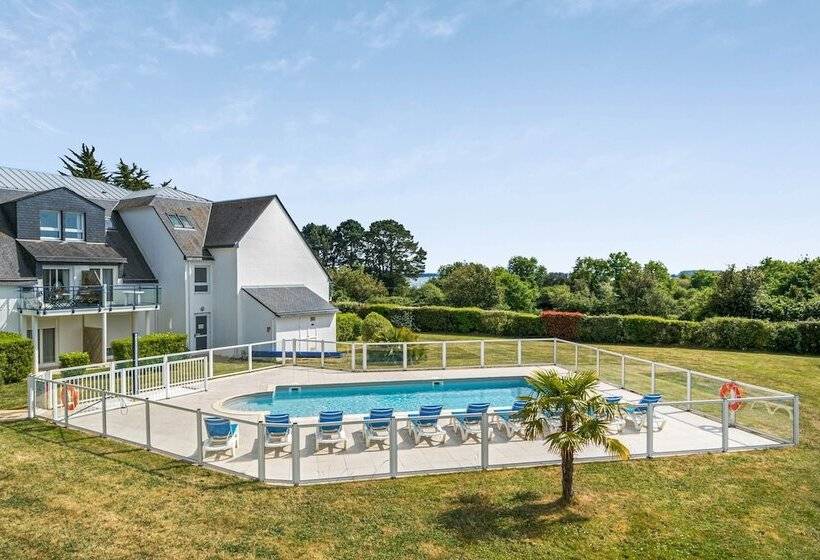 住所  Résidence Pierre & Vacances La Voile D Or