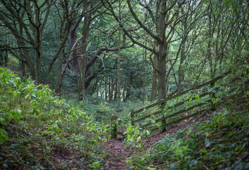 Riding Farm Cottages
