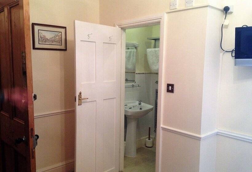 Bed and Breakfast Harringtons At 14