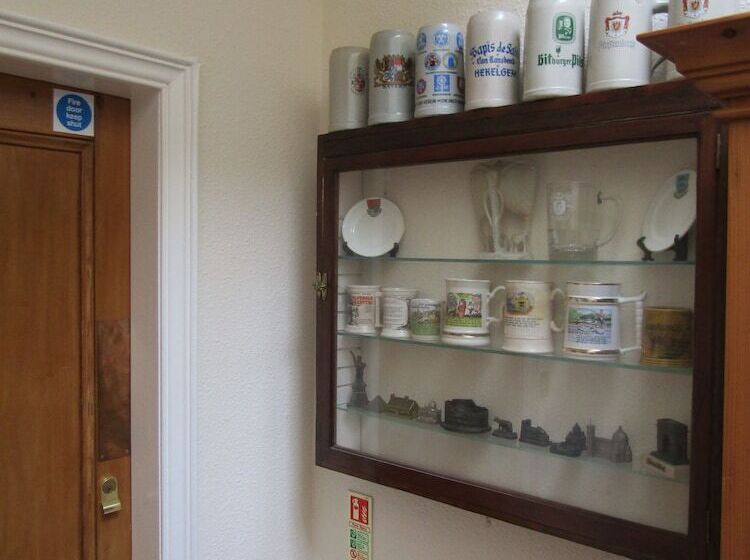 Bed and Breakfast Harringtons At 14