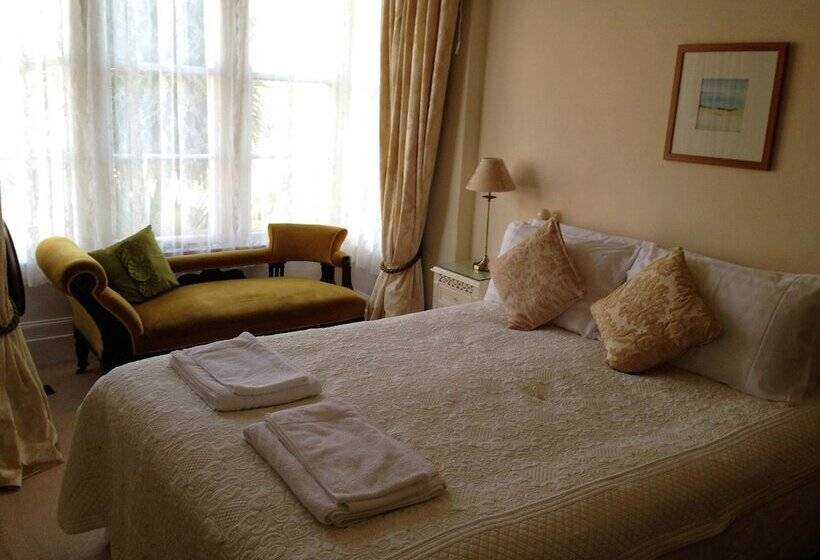 Bed and Breakfast Harringtons At 14