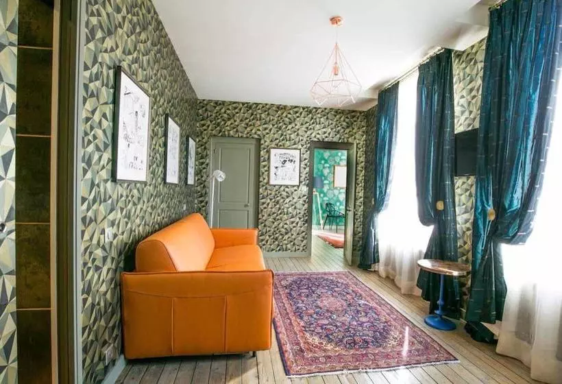 Aamiaismajoitus (B&B) La Cour Pavée