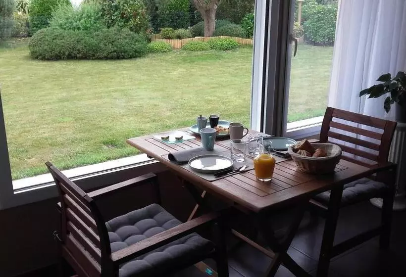 Aamiaismajoitus (B&B) Villa Kernéhan