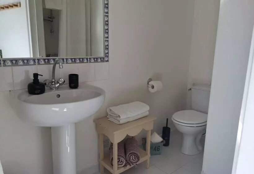 Cassis Hostel Les Heures Claires