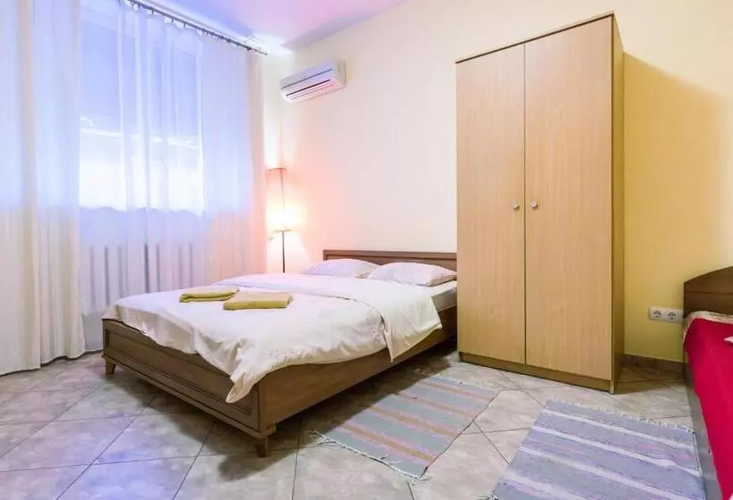 Centrooms Kropivnizkogo