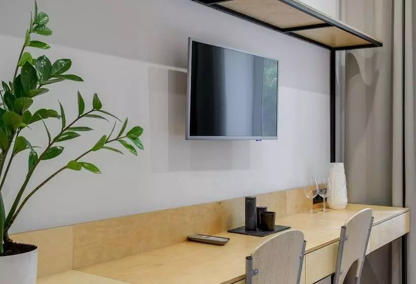 Centrooms Kropivnizkogo