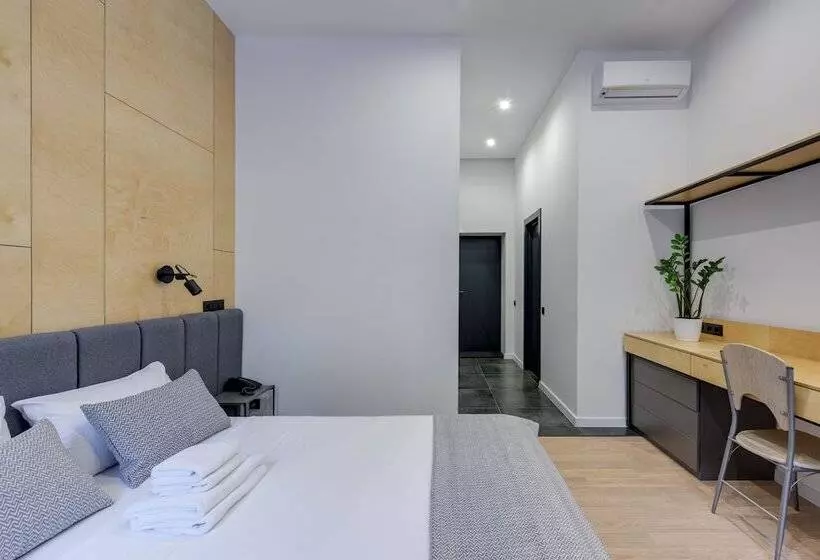 Centrooms Kropivnizkogo