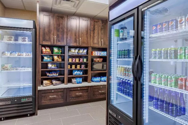 Comfort Inn & Suites Schenectady Scotia