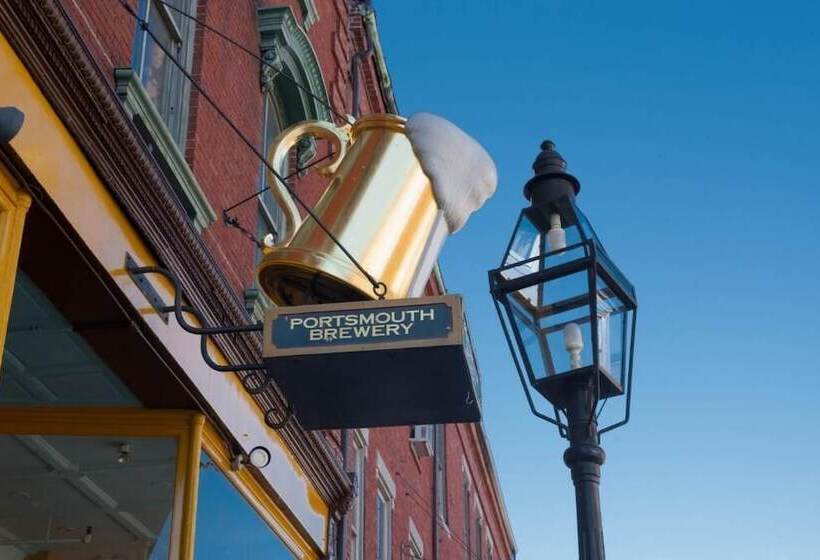 فندق Ale House Inn