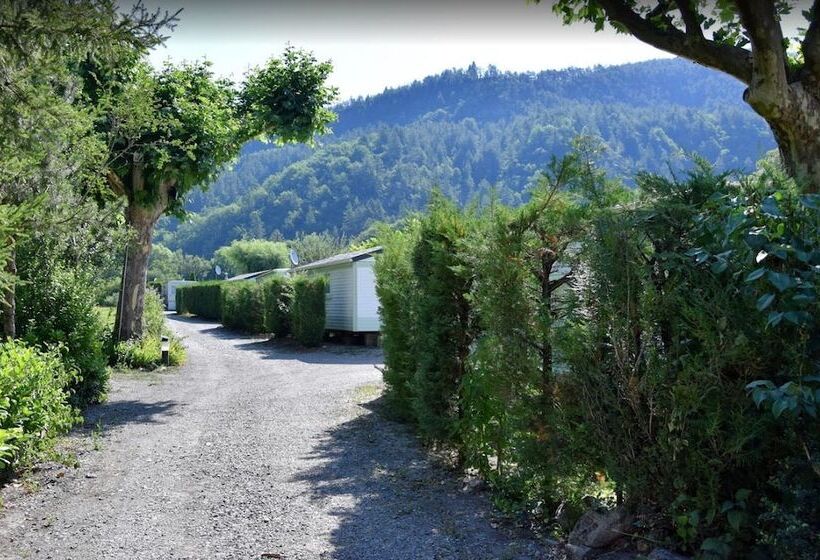 Отель Camping Du Bourg