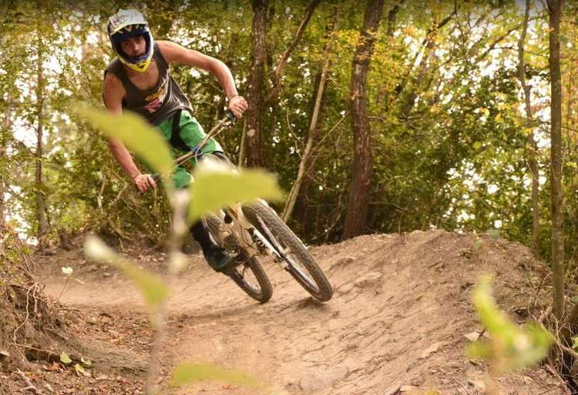 Отель Camping Du Bourg