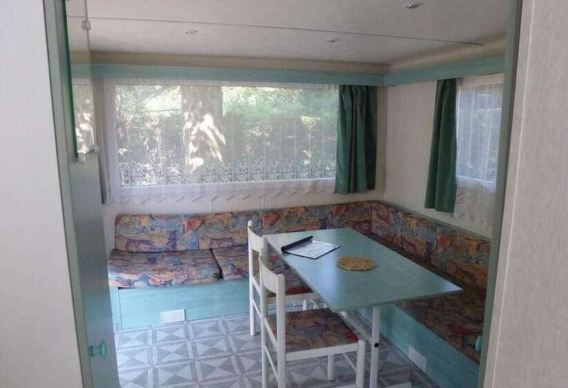 Отель Camping Du Bourg