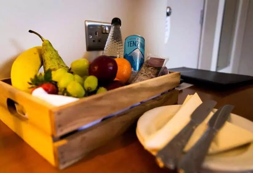 Hotelli Mitchell Hall