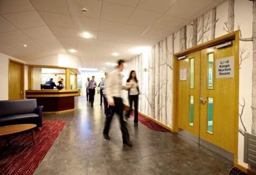 בית מלון כפרי Mitchell Hall