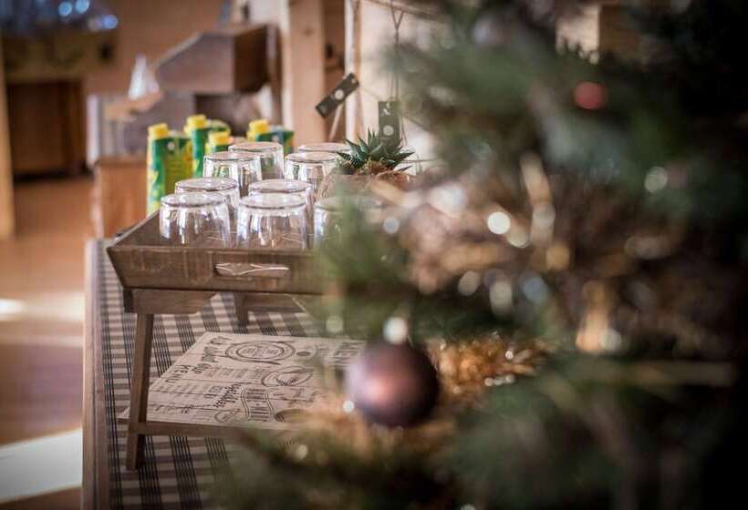 בית מלון כפרי Montana Chalet Hôtel Spa