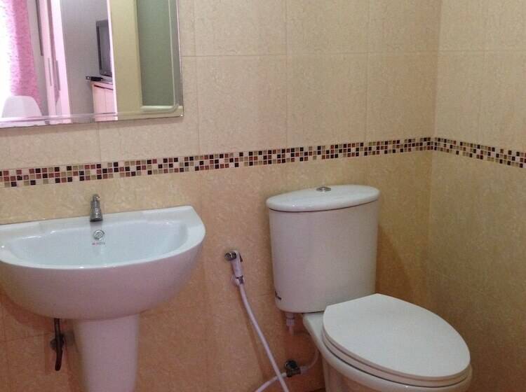 בית מלון כפרי Supatara Place 2