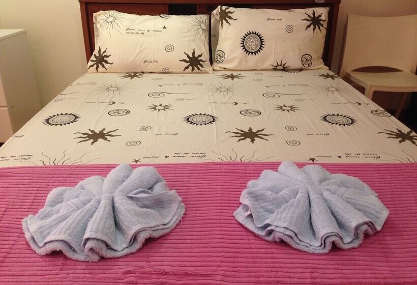 בית מלון כפרי Supatara Place 2