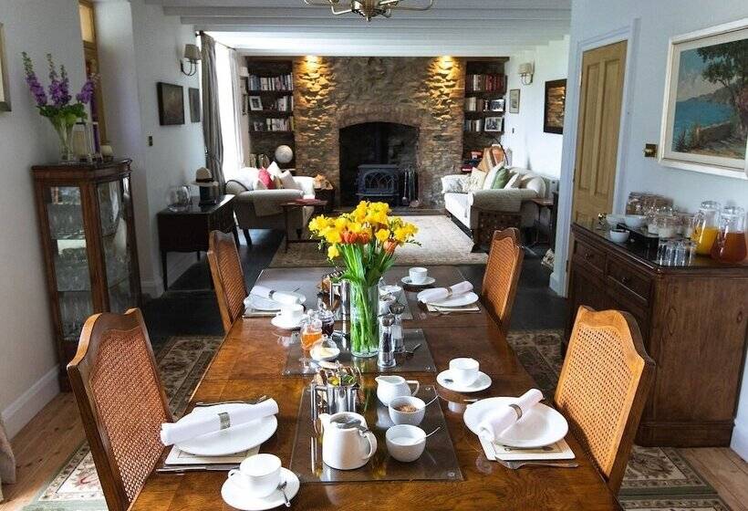 Pengelly Farmhouse B&b