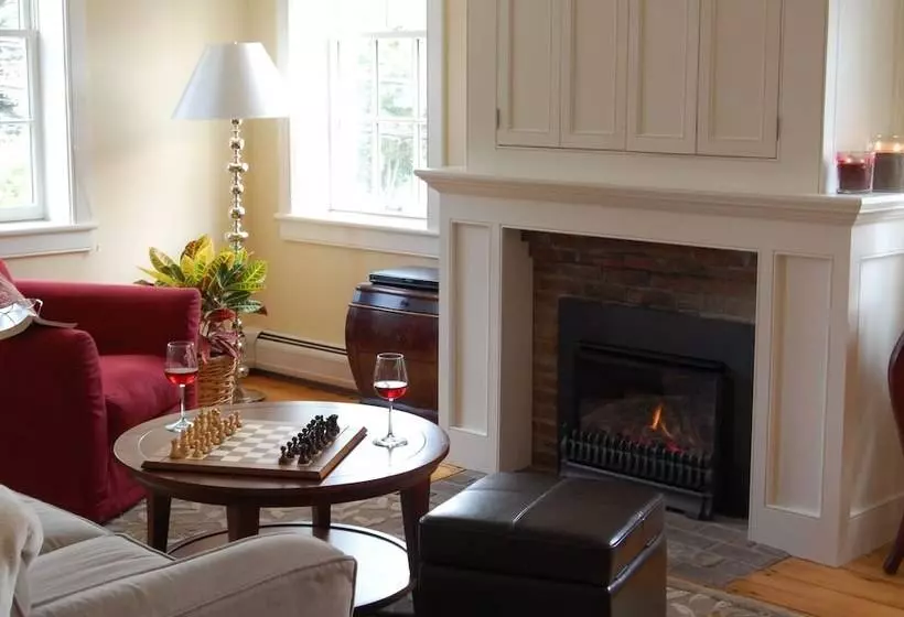 Majatalo Butler House