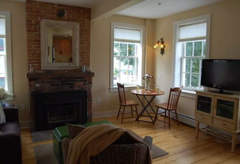 Majatalo Butler House