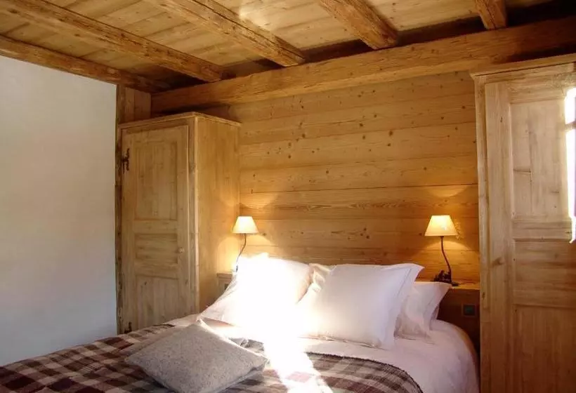 Majatalo Chez La Fine