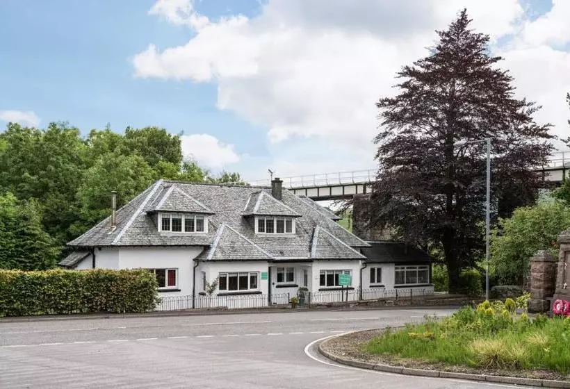 ペンション Glenbruar House