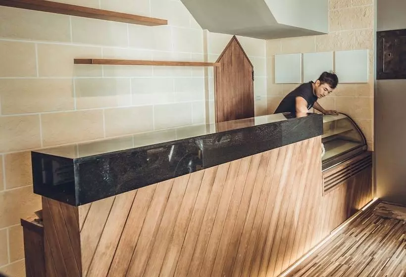 پانسیون Urban Pier2