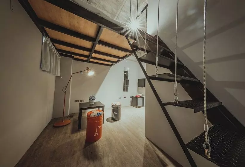 پانسیون Urban Pier2