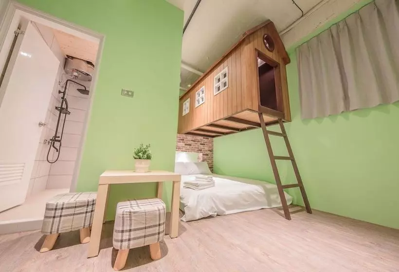 پانسیون Urban Pier2